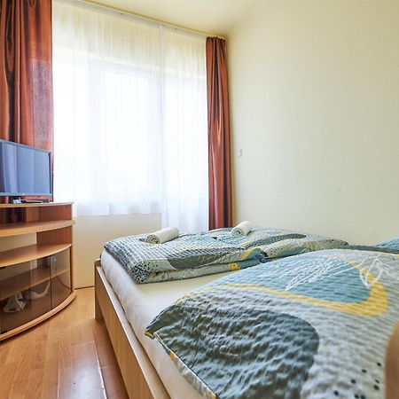 ADA 2 Apartmanház Hajdúszoboszló Exterior foto