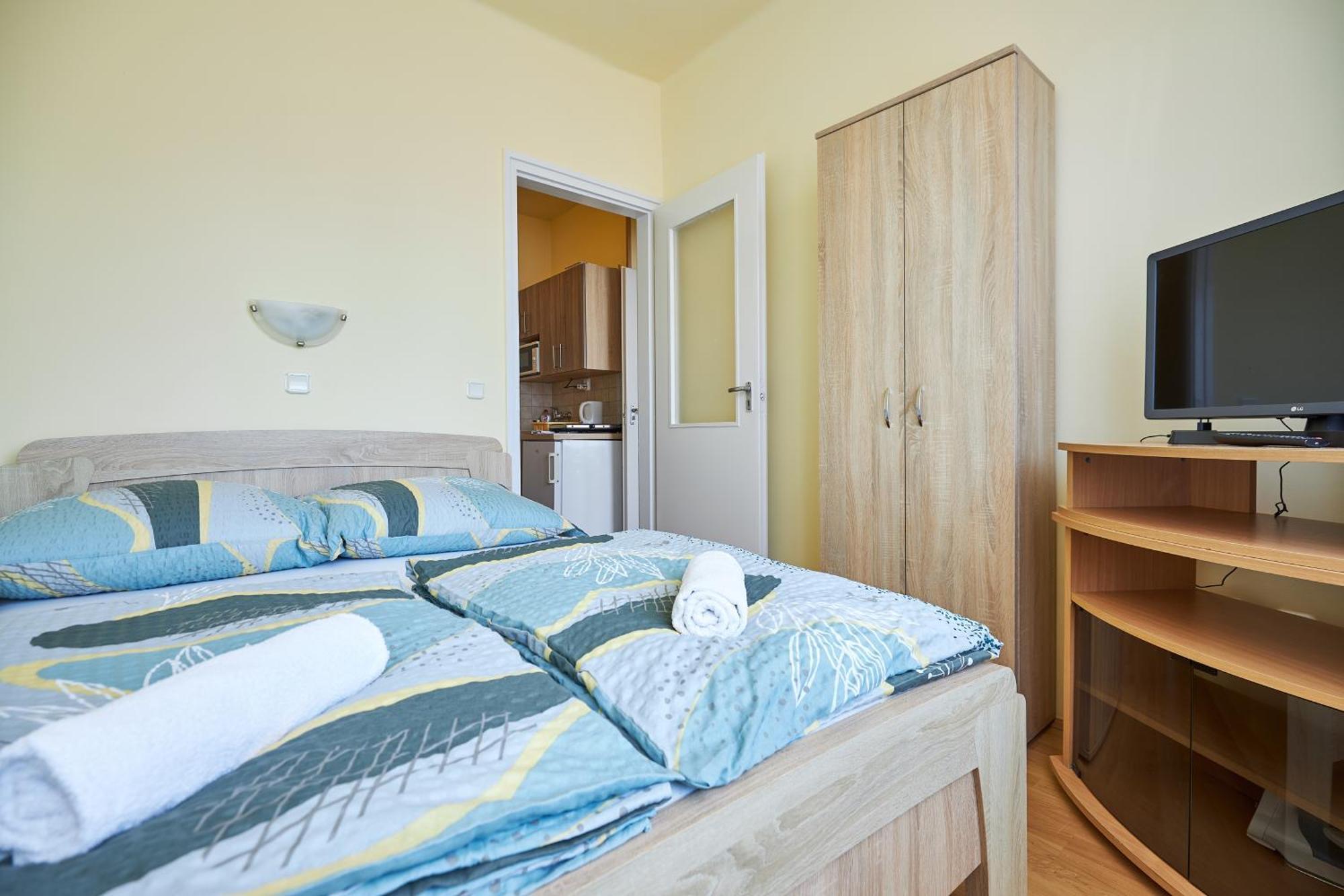 ADA 2 Apartmanház Hajdúszoboszló Exterior foto